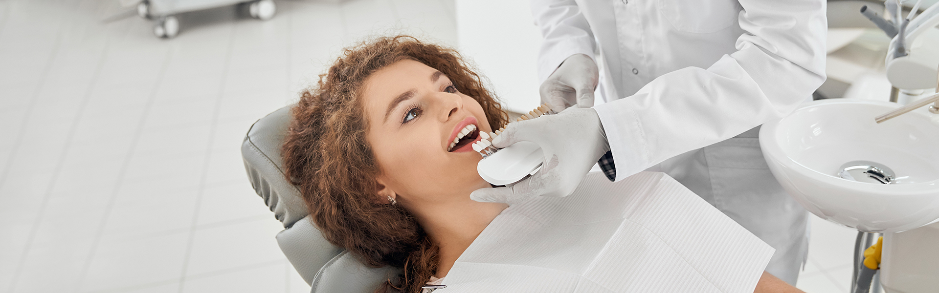 How to Know If You’re a Candidate for Dental Veneers?